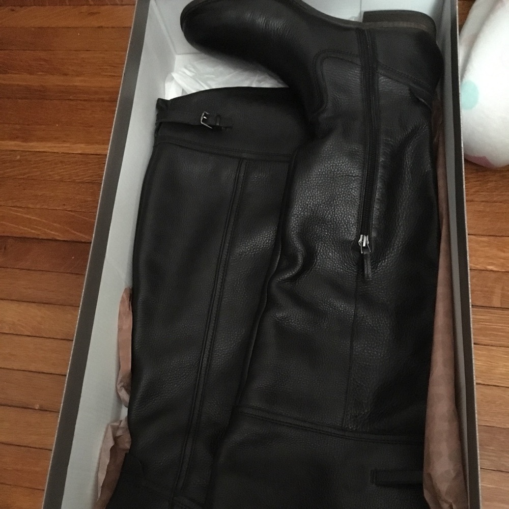 Franco Sarto brand new brown boots